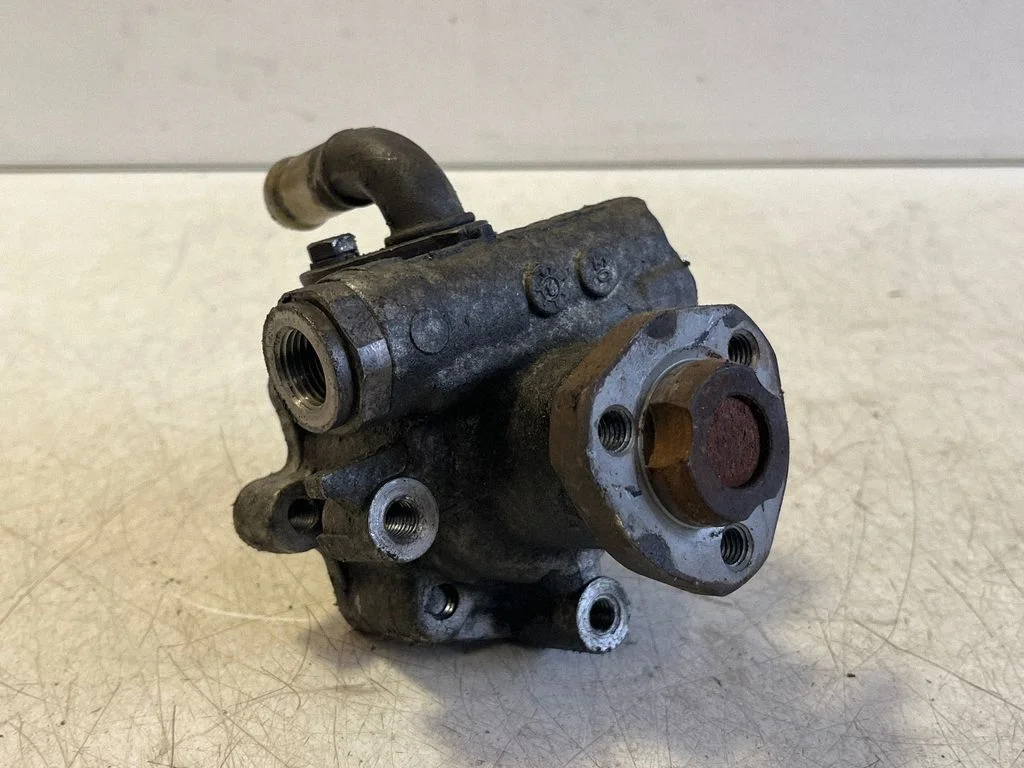 Pompa wspomagania 7M0145157AA