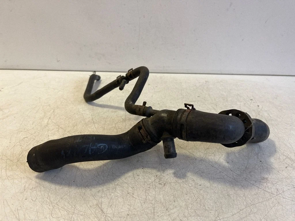 Engine coolant pipe/hose – Volkswagen Sharan (2001-2010)