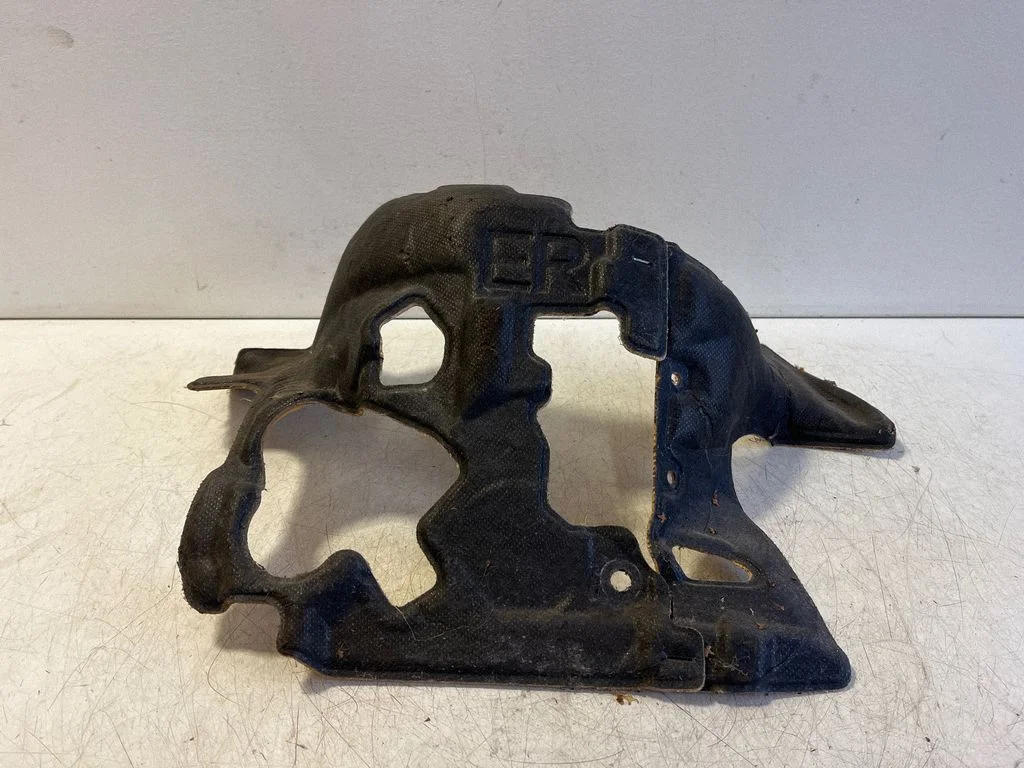 Other engine bay part – right
