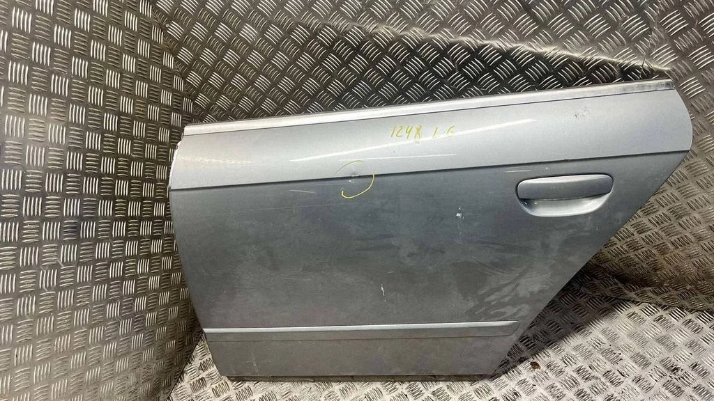 Rear door 8E0833051J