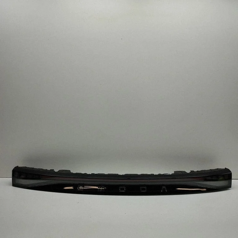Tailgate rear/tail lights 605001607AA – Omoda 7/C7 (2024-)