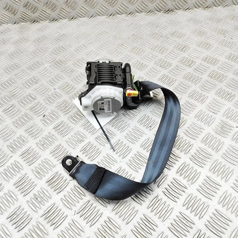Rear seatbelt 85E857737A – Audi Q6 e-tron (2024-)