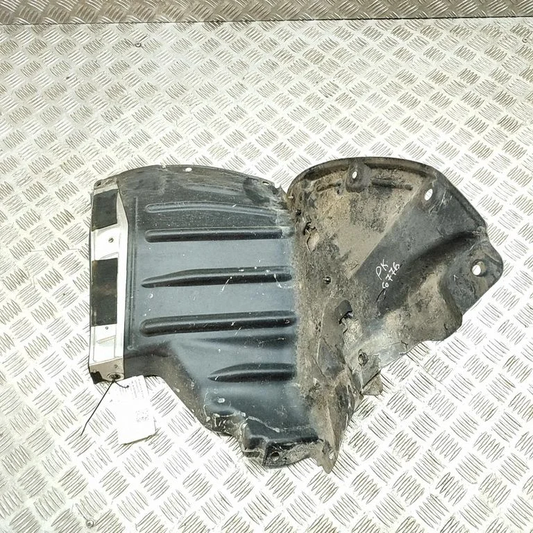 Front wheel arch liner splash guards N2435614ZA