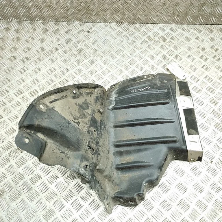 Front wheel arch liner splash guards N2435613ZA