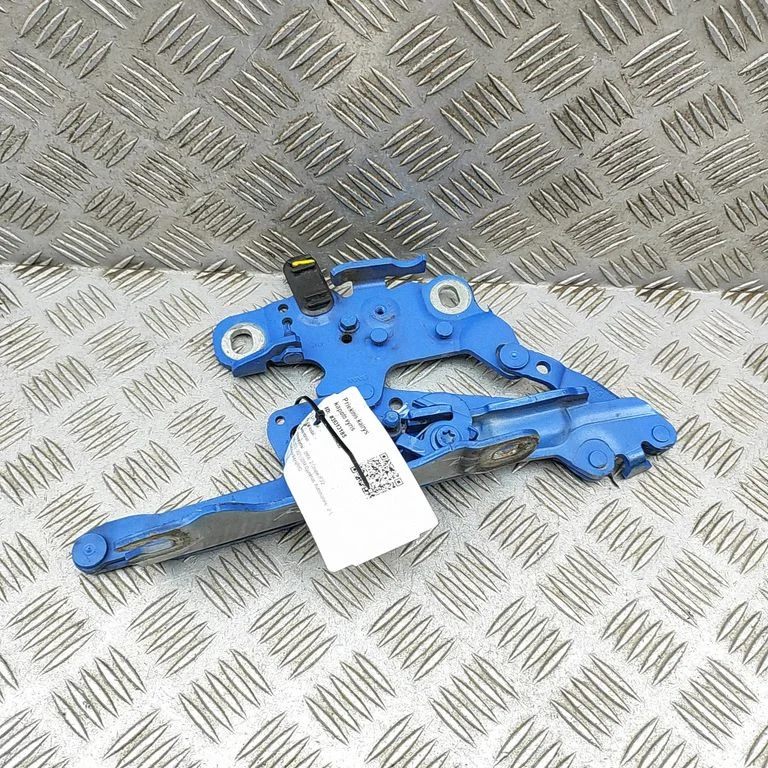 Mootorikapoti hinged – BMW 2-seeria F22 F23 (2013-2017)
