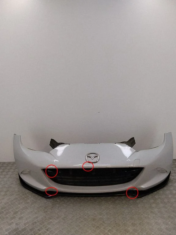 Front bumper N2Y15003XA8P