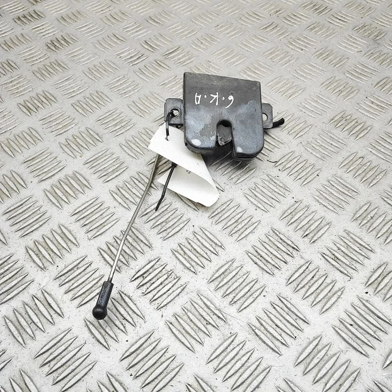 Rear door lock 7H0827505F