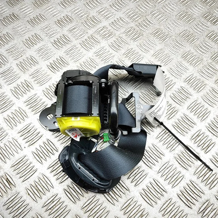 Pas bezpieczeństwa tylny 89870AR100OCW – Genesis GV70 (2020-)