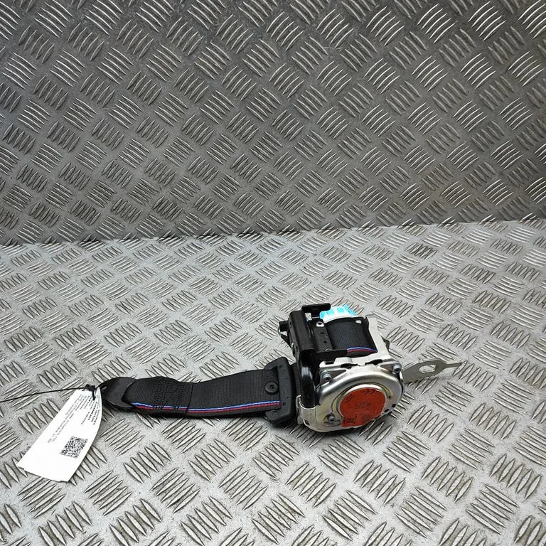 Tagumine turvavöö 8076158