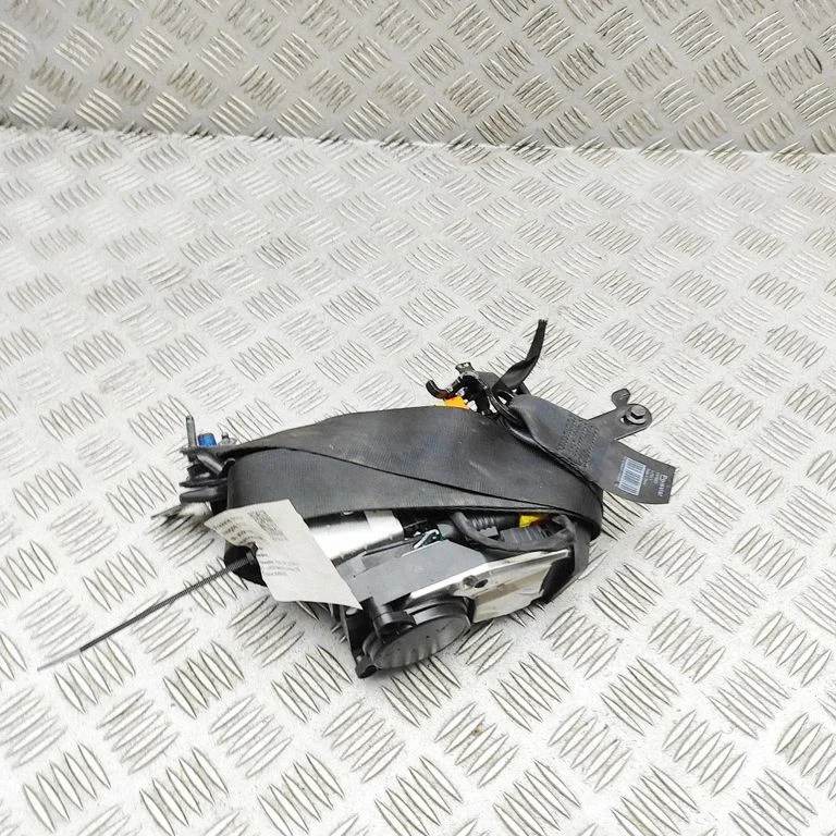 Priekšējā drošības josta 31675953