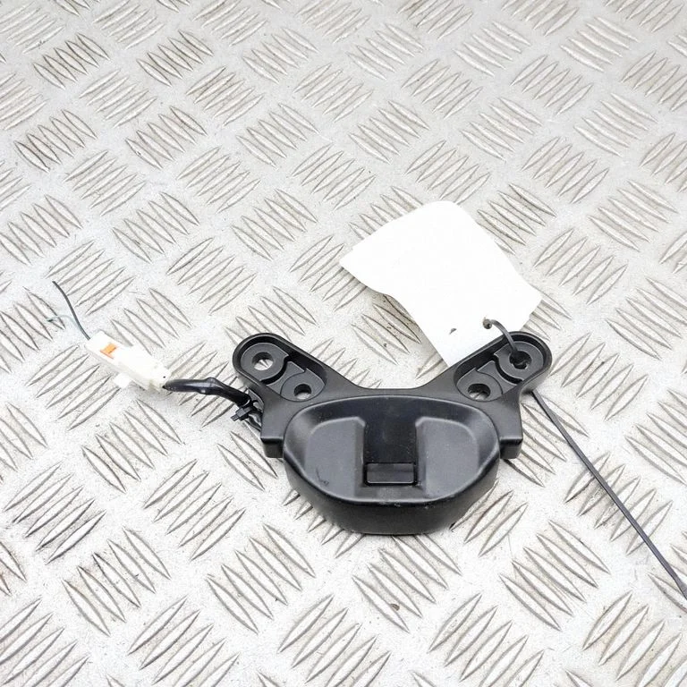 Convertible roof lock/latch N247R13B0
