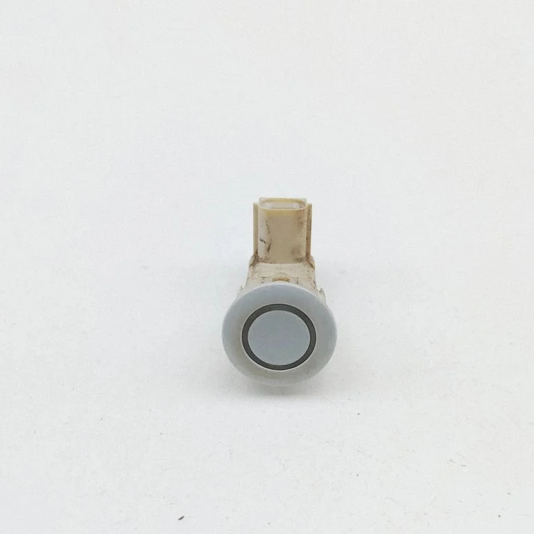 Parking PDC sensor DA6T67UC1