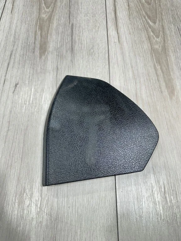 Muu eesmise ukse viimistluse osa – Mercedes-Benz E-klass W211 (2002-2009)