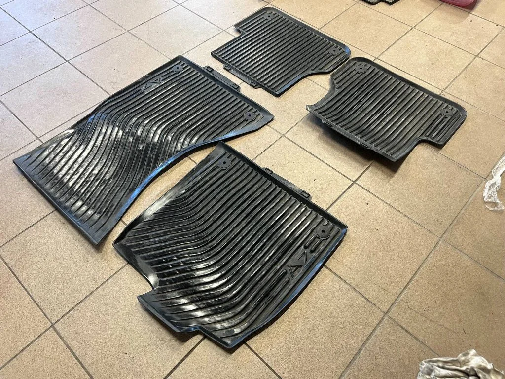 Car floor mat set – Audi A7 S7 4G (2011-2017)