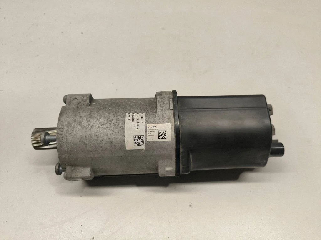 Roolilati elektriline osa – Mercedes-Benz E-klass W213 (2016-)