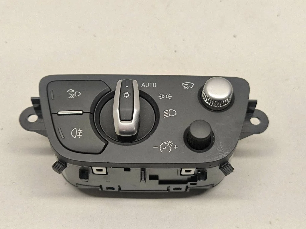 Light switch – Audi Q7 4M (2015-)