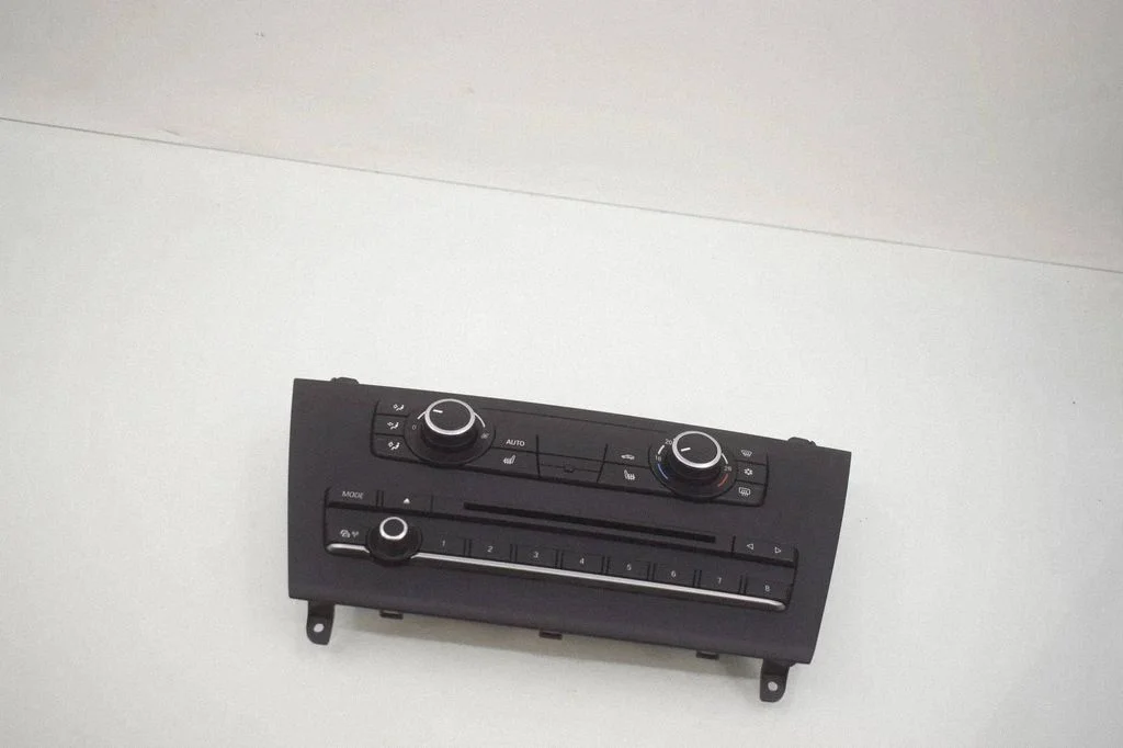 Climate control unit – BMW X3 F25 (2010-2017)