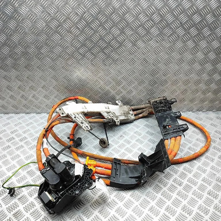 Kabel do ładowania auta elektrycznego 32264997
