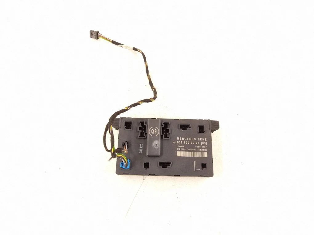 Ukseelektroonika juhtplokk 6398200026 – Mercedes-Benz Vito Viano W639 (2003-2014)