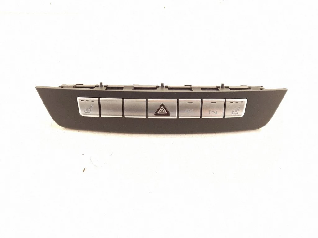 Alarm switch – Mercedes-Benz C-Class AMG W204 (2007-2014)