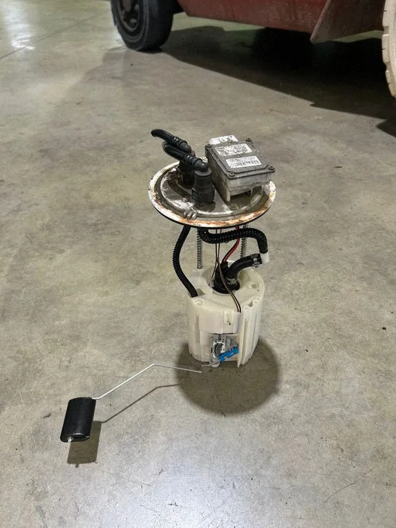 In-tank fuel pump 31110D7900