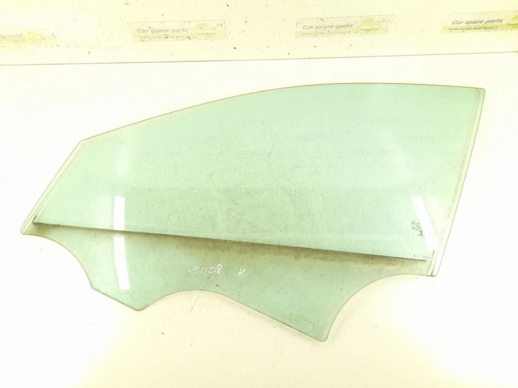 Front door window glass four-door – Mercedes-Benz E-Class W213 (2016-)