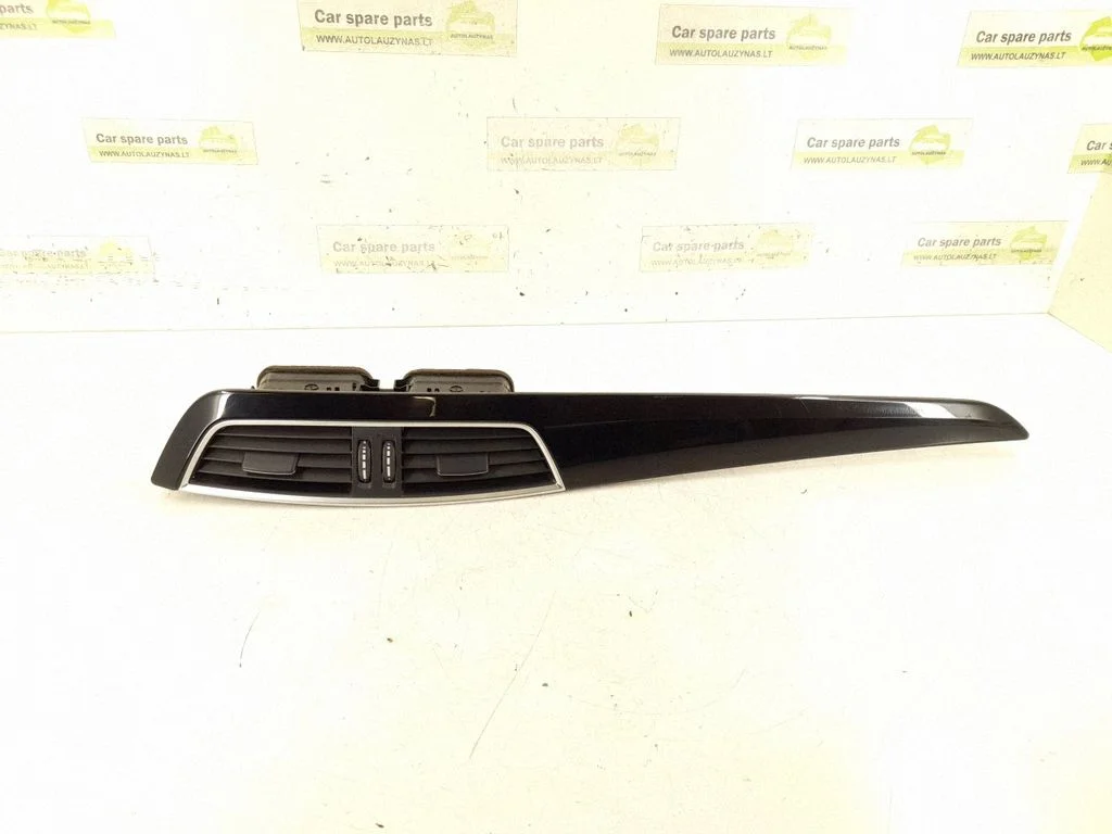 Dash center air vent grill 2048306154