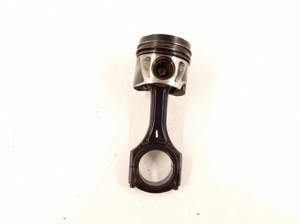 Piston – Mercedes-Benz Vito Viano W447 (2014-)