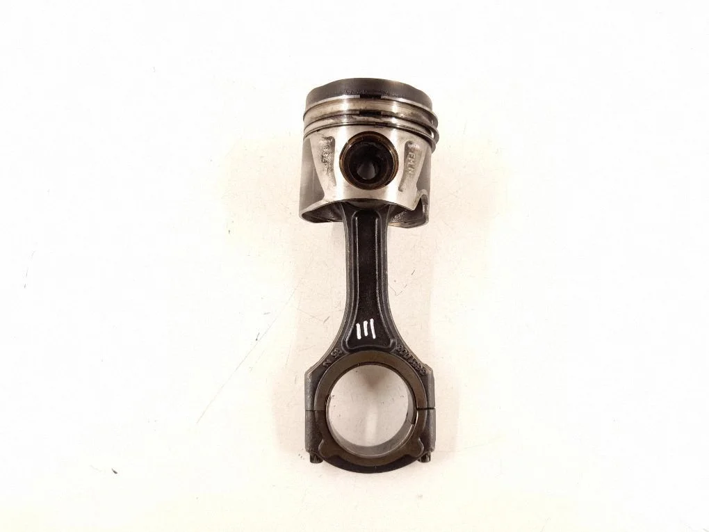 Piston – Mercedes-Benz Vito Viano W447 (2014-)