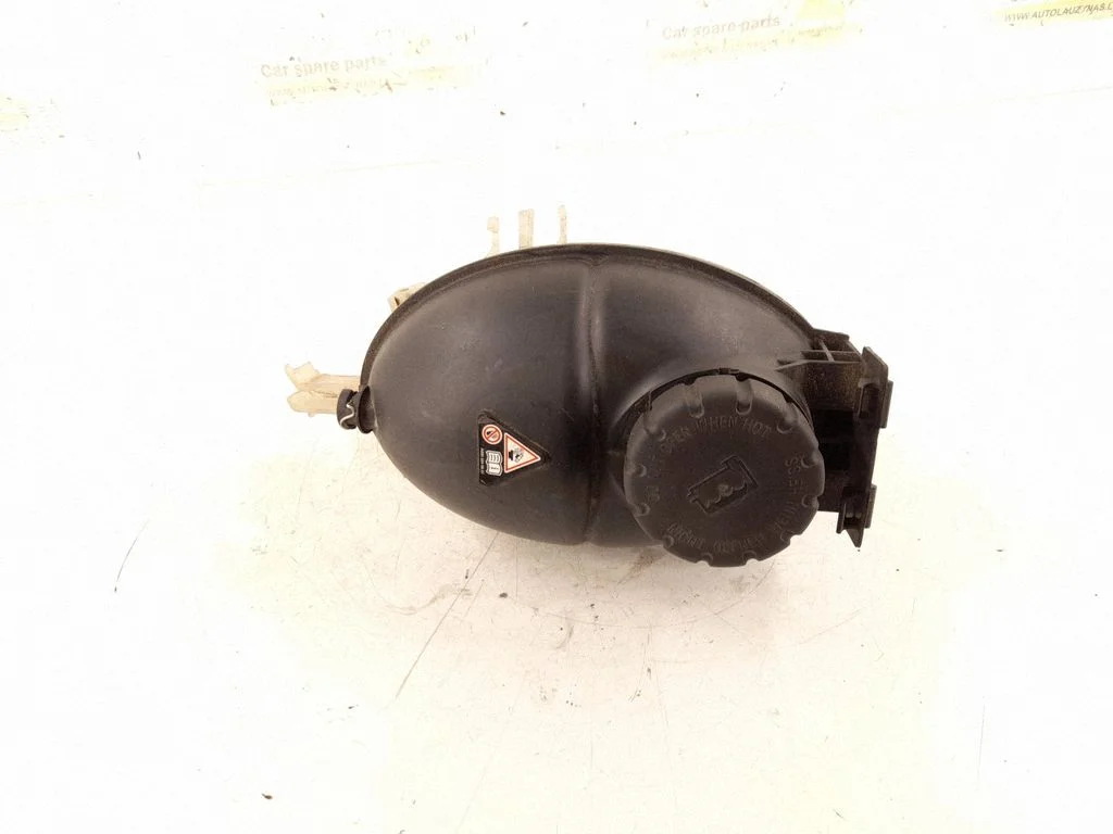 Coolant expansion tank/reservoir 2045000049