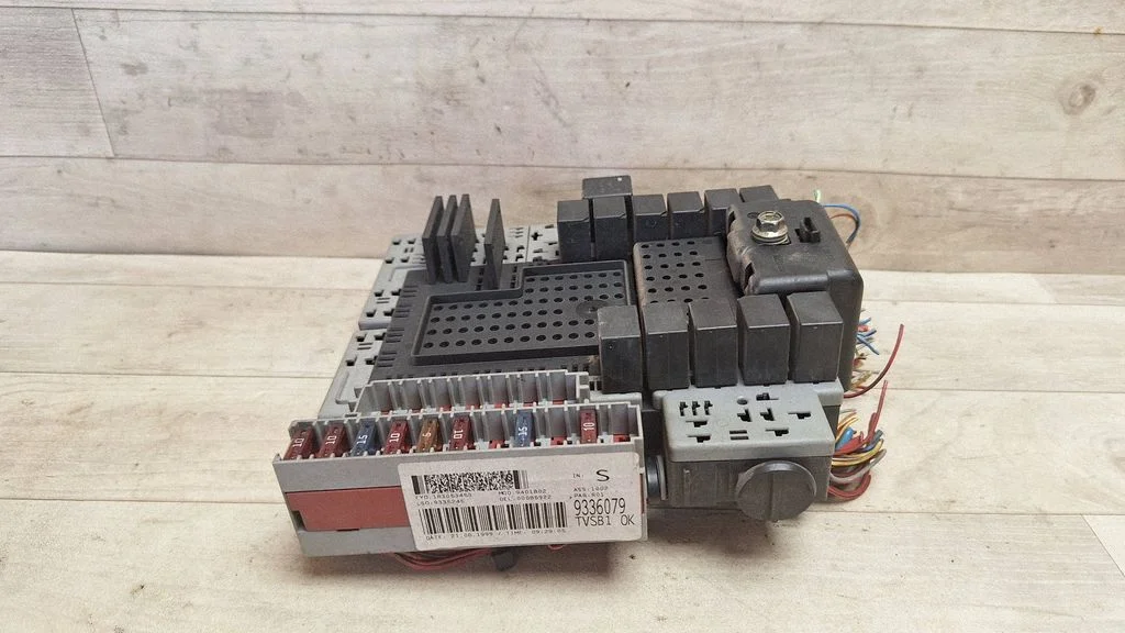 Fuse module 9336079