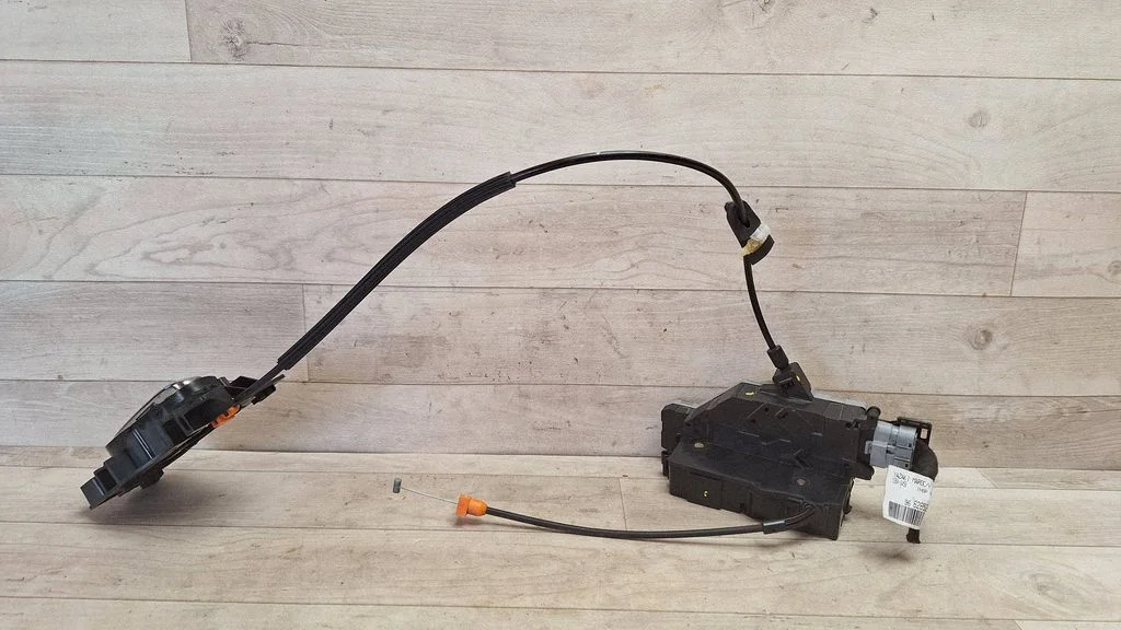 Rear door lock – Citroen C4 Grand Picasso (2007-2013)