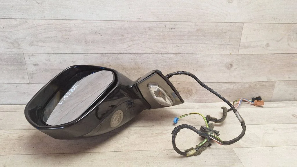 Front door electric wing mirror – Citroen C4 Grand Picasso (2007-2013)