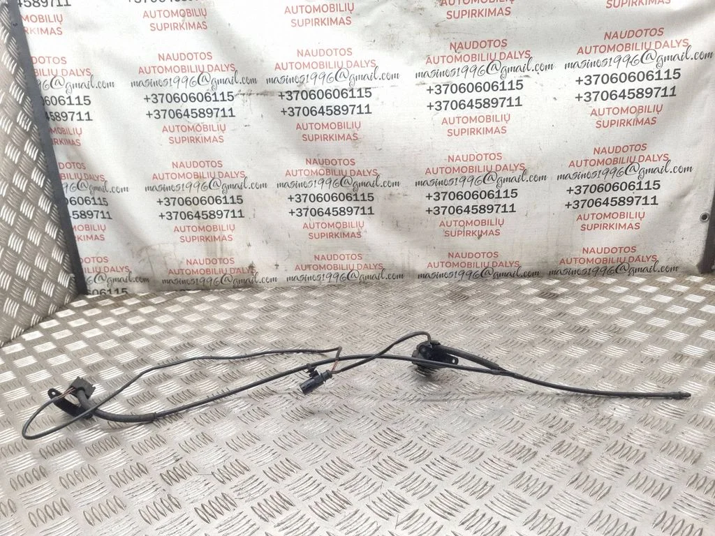 Windshield washer fluid hose – Seat Alhambra (Mk1) (1996-2010)