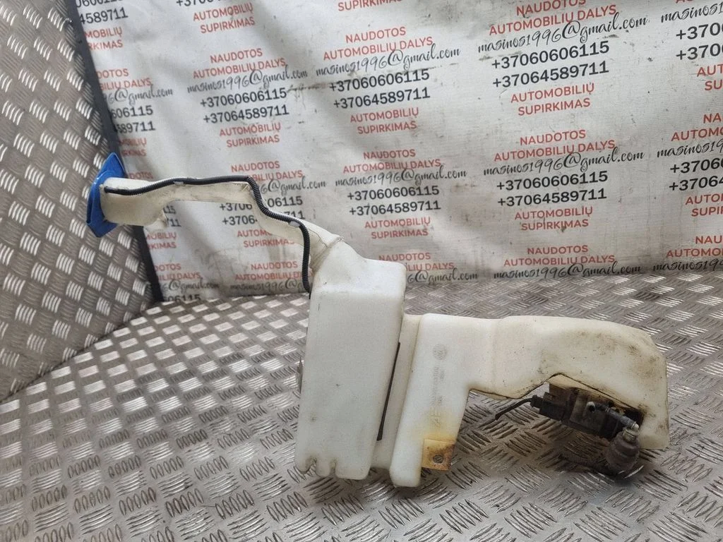 Windshield washer fluid reservoir/tank 7M3955453M