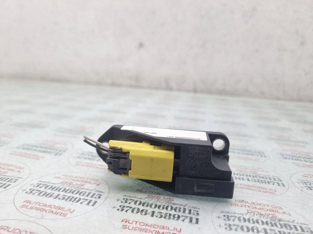 Drošības spilvenu trieciena sensors 6Q0909606K