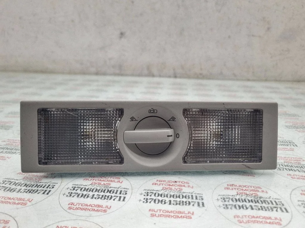 Rear seat light – Seat Alhambra (Mk1) (1996-2010)