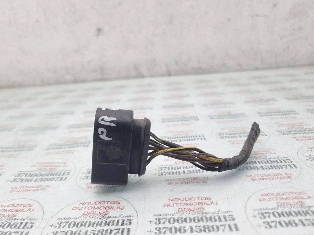 Esitule(de) juhtmestik – Seat Alhambra (Mk1) (1996-2010)