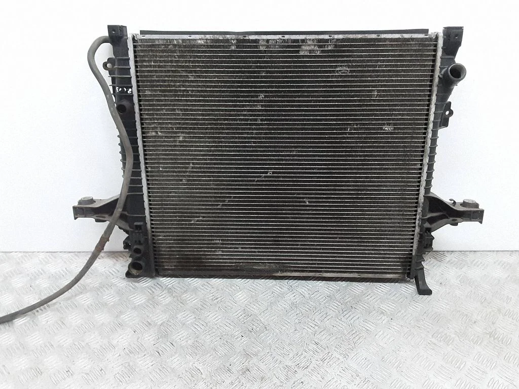 Jahutusvedeliku radiaator – Volvo XC90 (2007-2014)