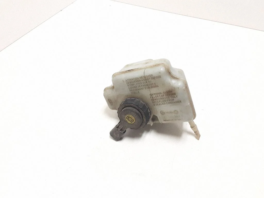 Master brake cylinder – Volkswagen Golf Plus (2005-2013)