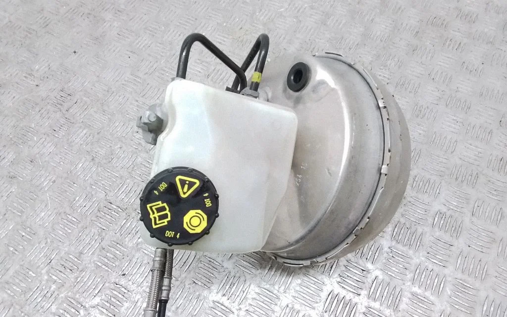 Brake booster 31471661