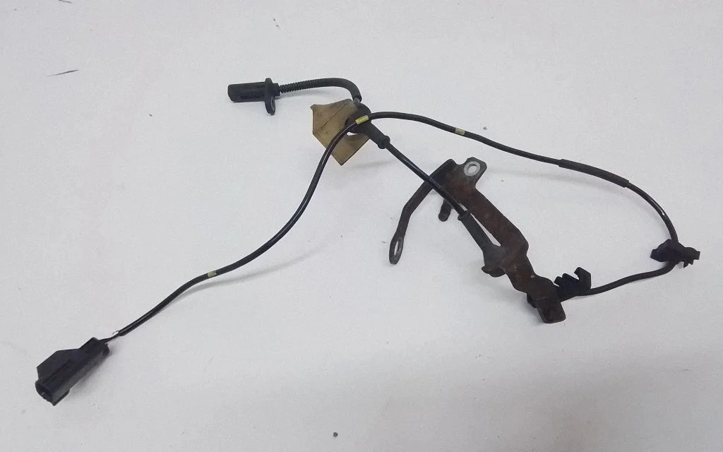 ABS brake wheel speed sensor 30773737