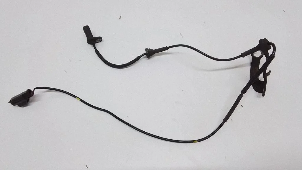 ABS brake wheel speed sensor 30773741