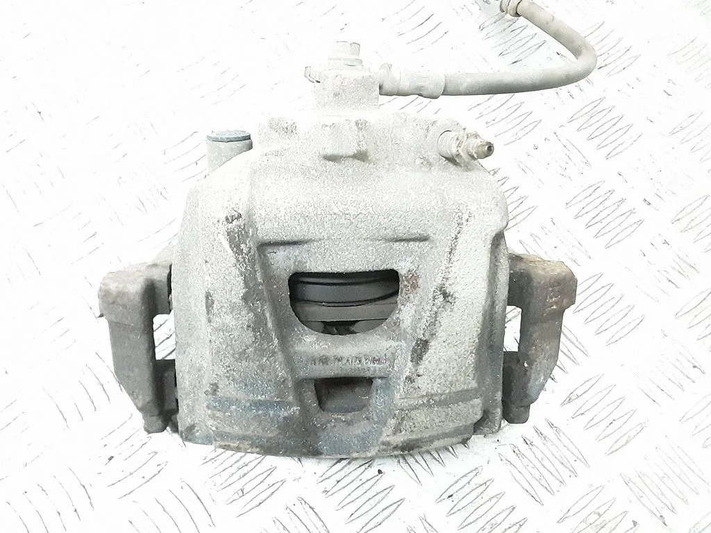 Front brake caliper – front left