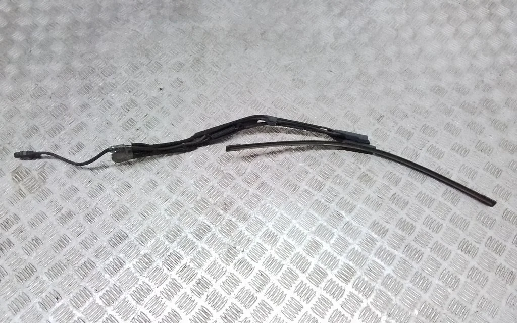 Windshield/front glass wiper blade 31440420