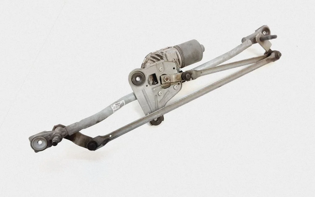 Front wiper linkage – Volvo XC60 (2009-2013)