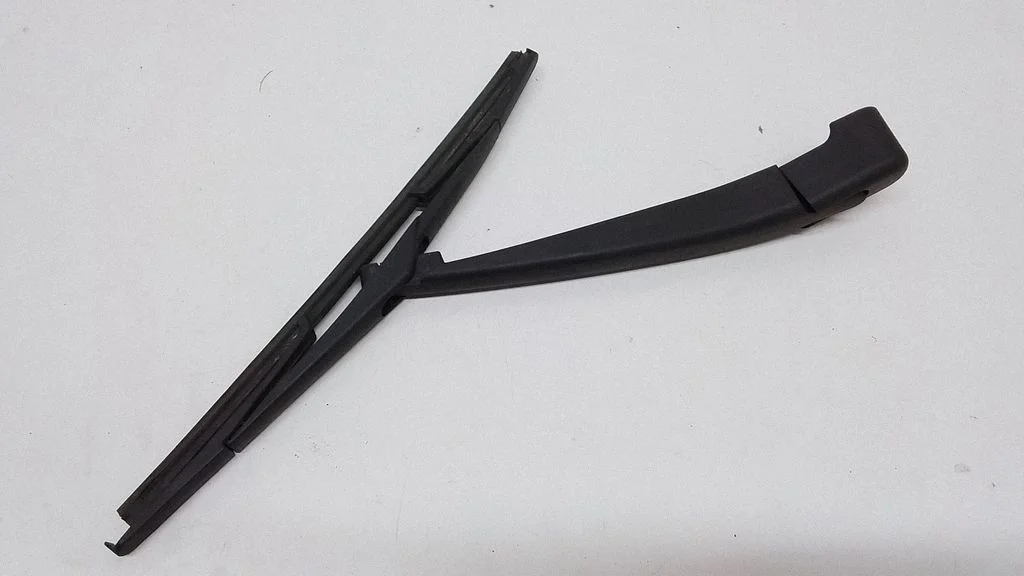 Rear wiper blade arm – Citroen C4 I (2004-2010)
