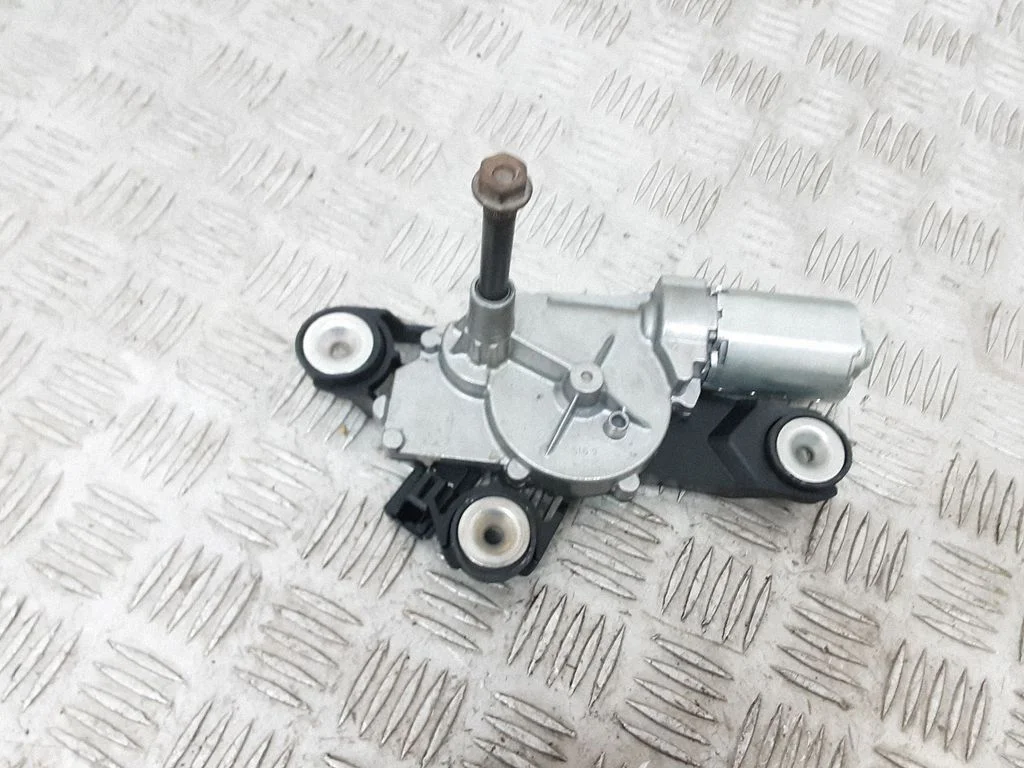Tagaklaasi kojamehe mootor 31218473