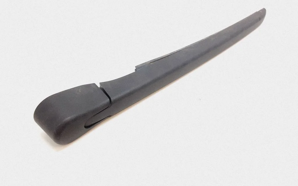 Pióro wycieraczki tylnej – Volvo V40 (2012-2019)