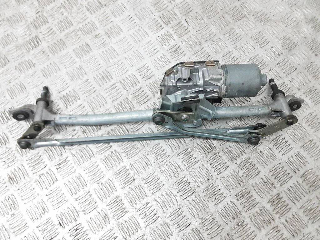 Front wiper linkage and motor – Audi A8 S8 D4 4H (2010-2016)